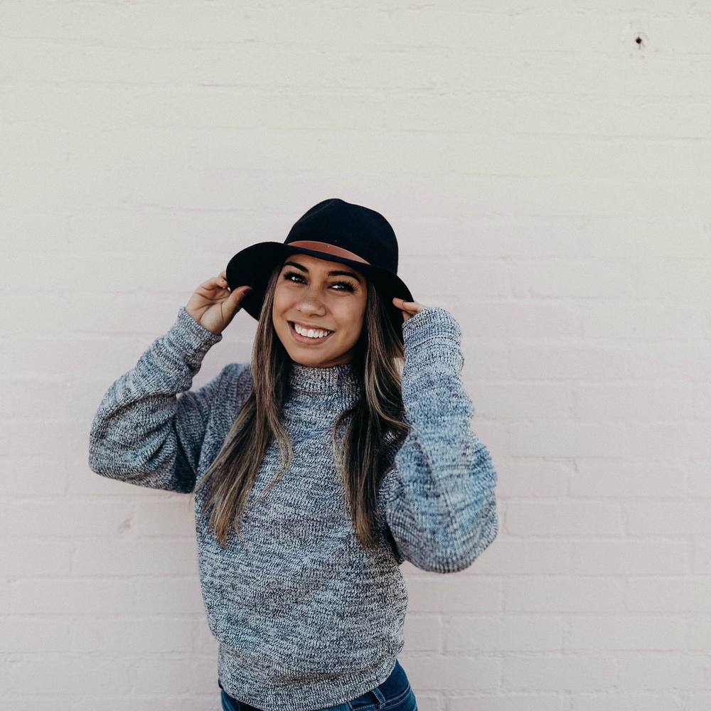 Meet your Posher, Tori